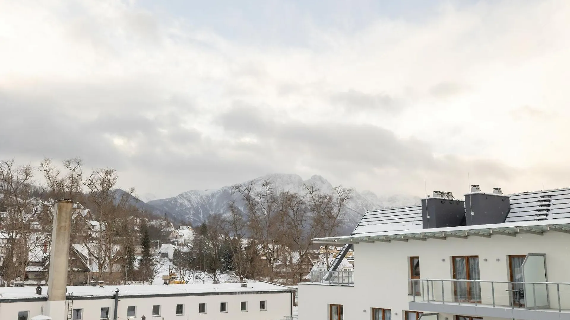 Comfortable Apartments In The Centre Of Zakopane With Parking, Spa & Gym By Noclegi Renters